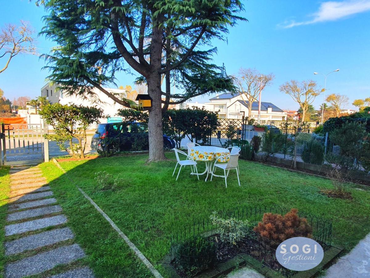 Casa Sbrindoli Lejlighed Lido di Jesolo Eksteriør billede